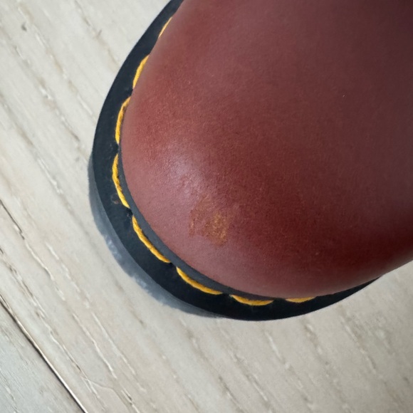 Dr Martens • Jadon Faux Fur Lined Platform Boots brown Abruzzo leather 8 - Picture 11 of 12